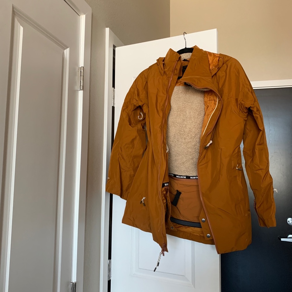 BURTON WOMENS SNOAWBOARD SKI JACKET